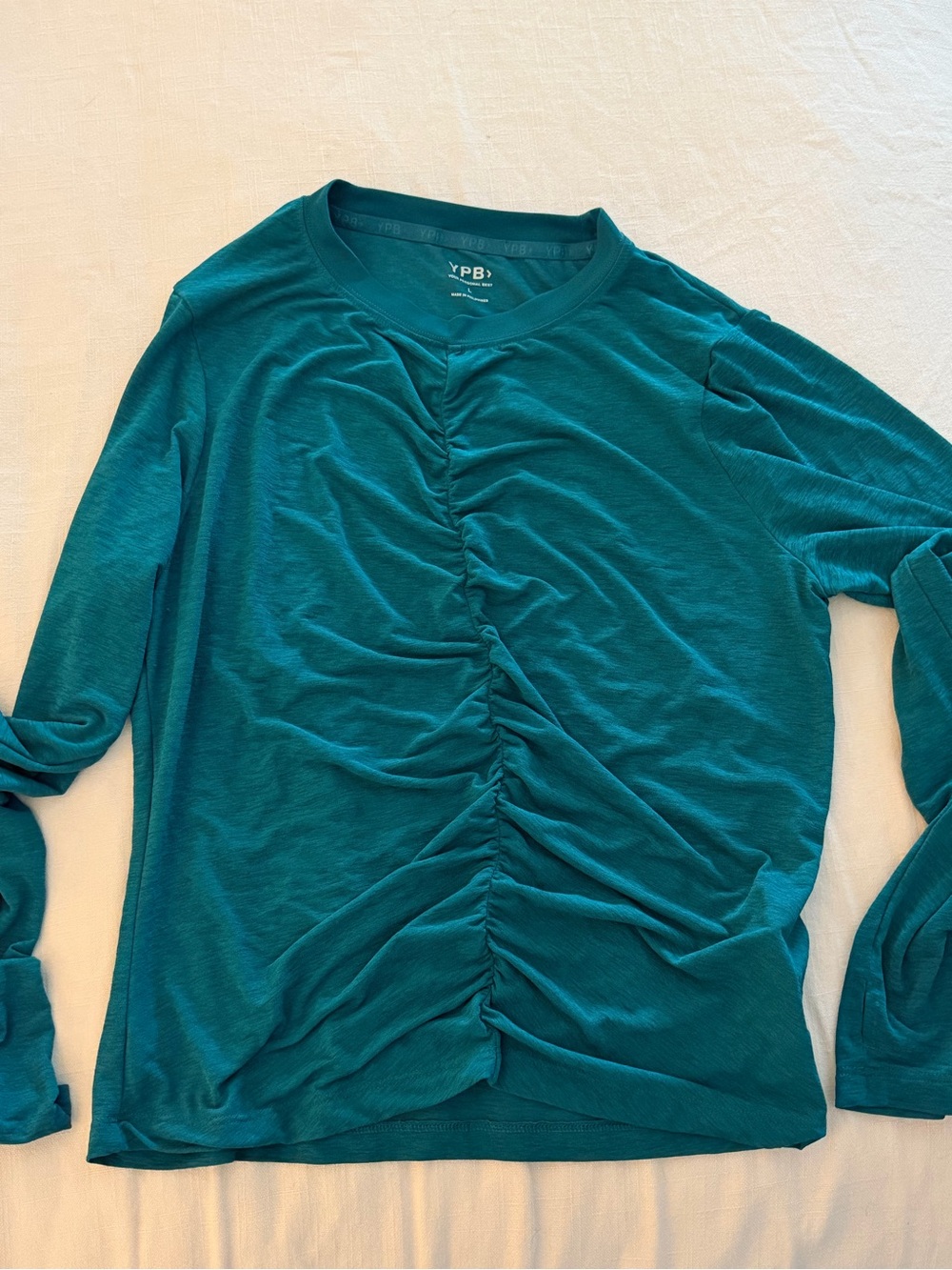 Abercrombie & Fitch green Ruched-Front Long Sleeve Top